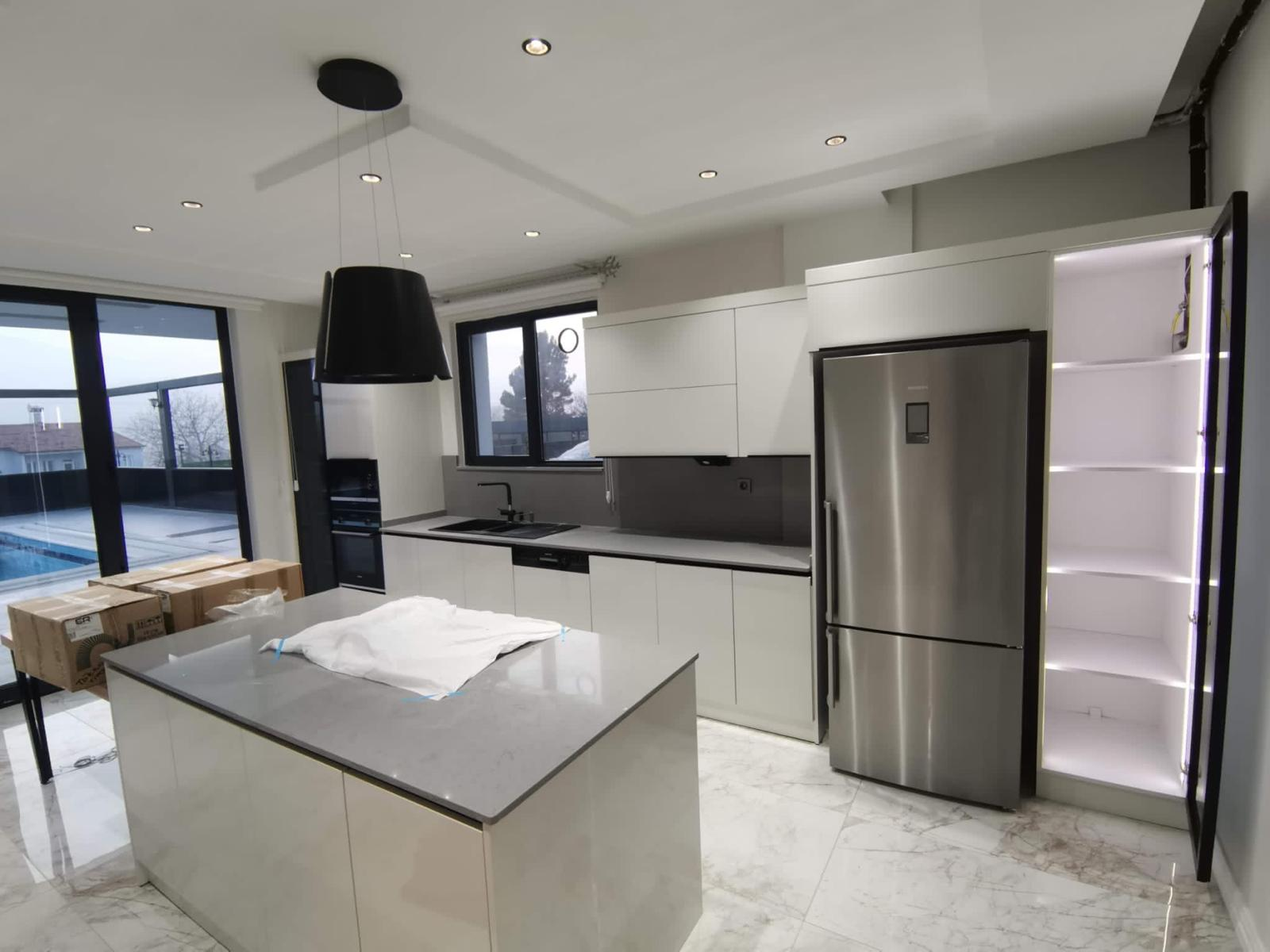 Ultra-Modern Minimalist Kitchen Suite