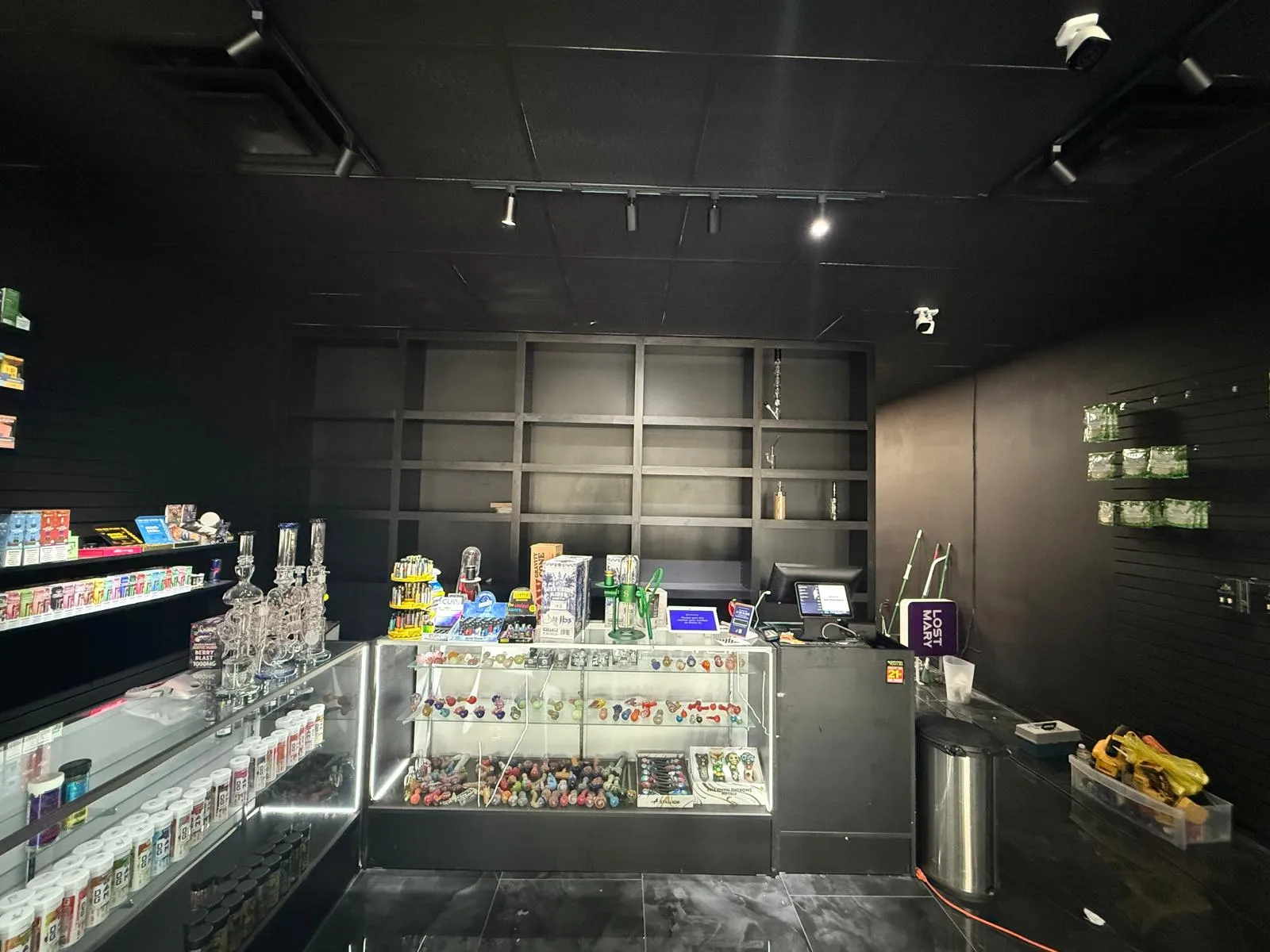 Modern Industrial Smoke Shop Retail Fit-Out, Bespoke Furniture project in Lakeland in Polk County, Florida, — photo 2 of 4