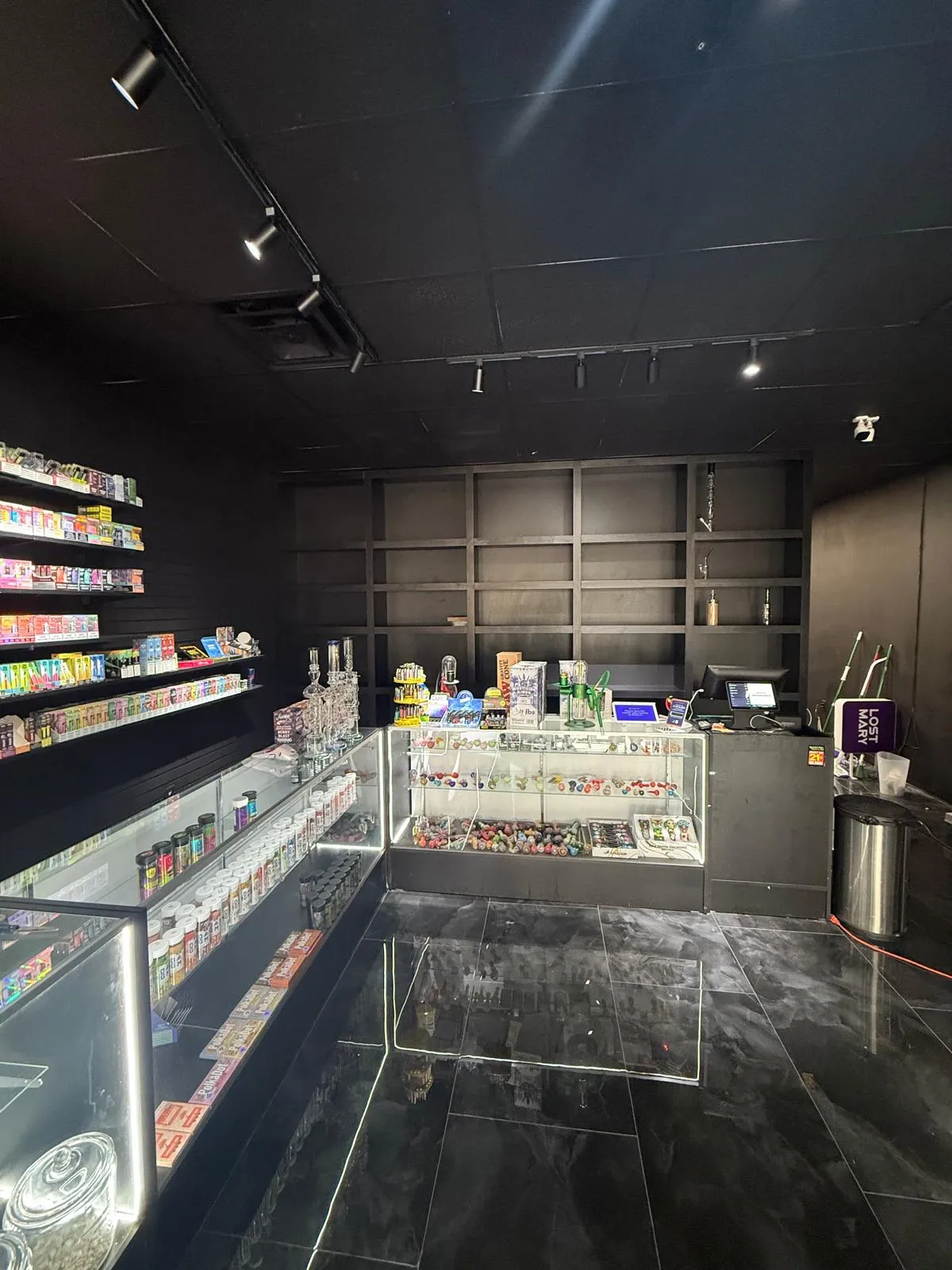Modern Industrial Smoke Shop Retail Fit-Out, Bespoke Furniture project in Lakeland in Polk County, Florida, — photo 3 of 4