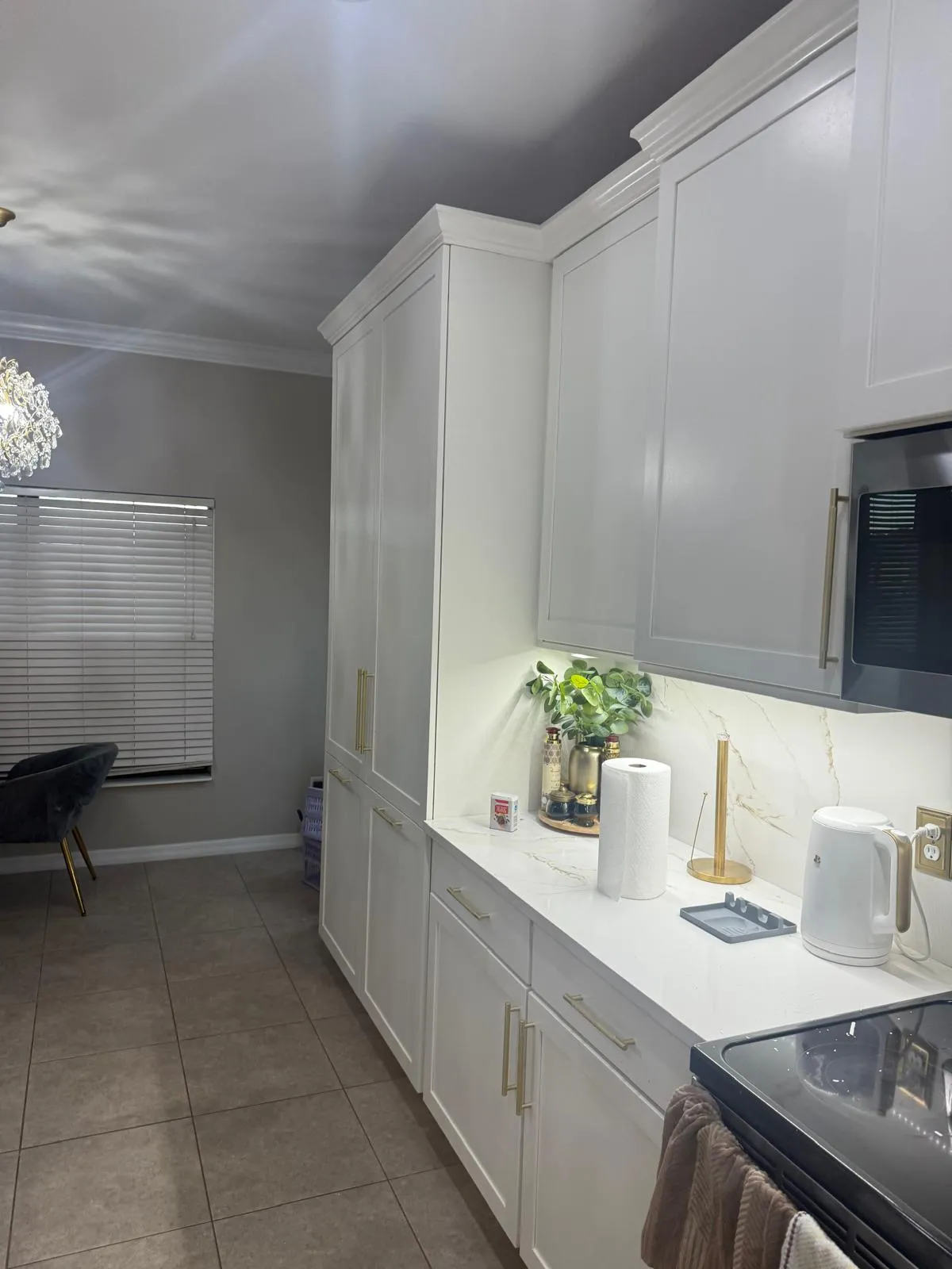 Modern Custom Laundry Room Cabinetry & Storage Build in Tampa, Laundry Room Cabinetry project in Tampa, FL — photo 4 of 4